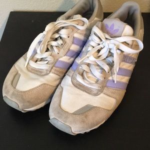 Adidas ZX 700 Sneakers